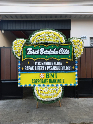 Papan Bunga Duka di Bengkal