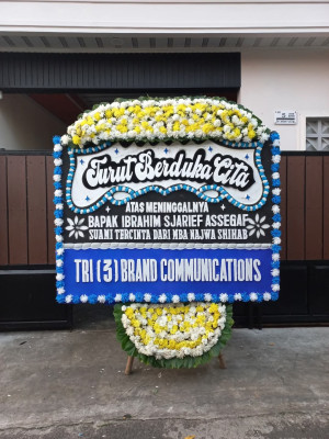 Papan Bunga Duka di Bengkal